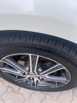 Toyota Axio WXB 2017 Car (Used)