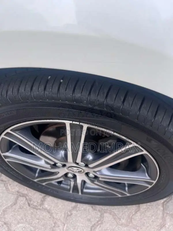 Toyota Axio WXB 2017 Car (Used)