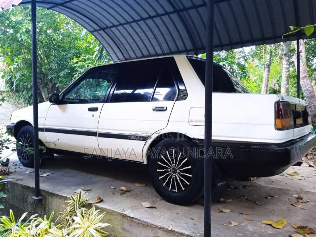 Toyota Corolla AE80 1985 Car (Used)
