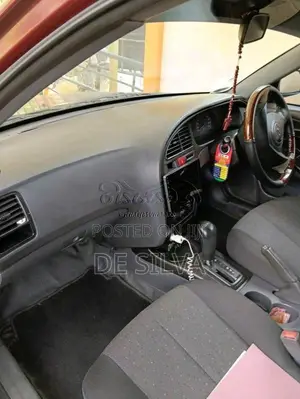 Hyundai Elantra 2004 Car (Used)