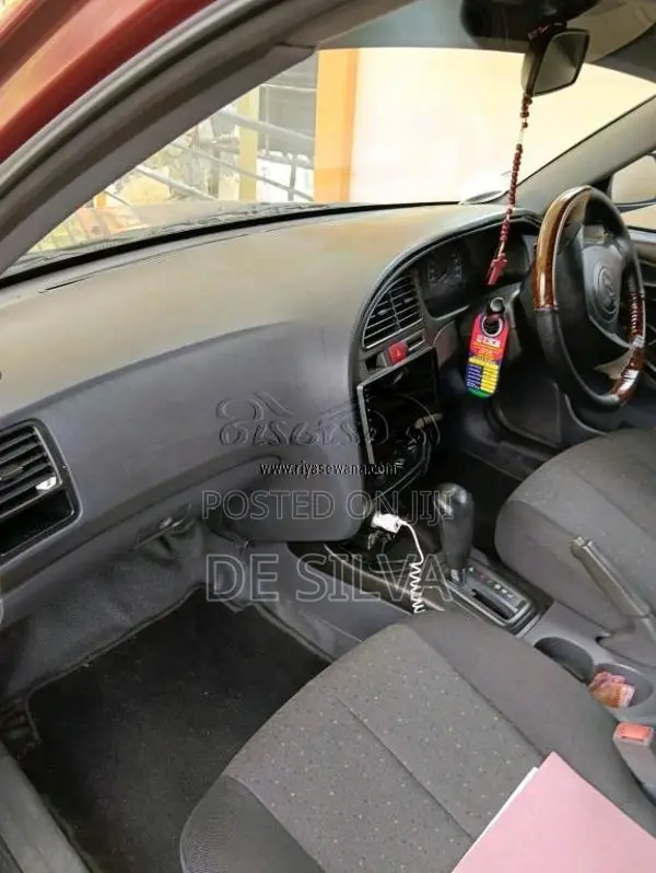 Hyundai Elantra 2004 Car (Used)