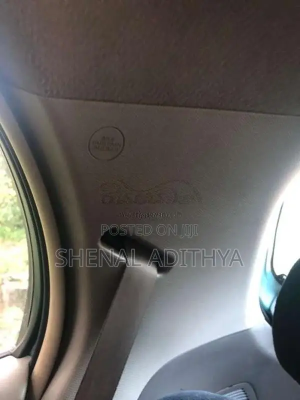 Toyota Vitz 2008 Car (Used)