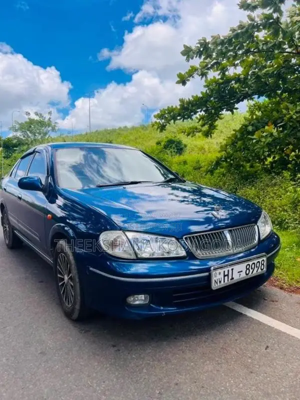 Nissan N16 2000 Car (Used)