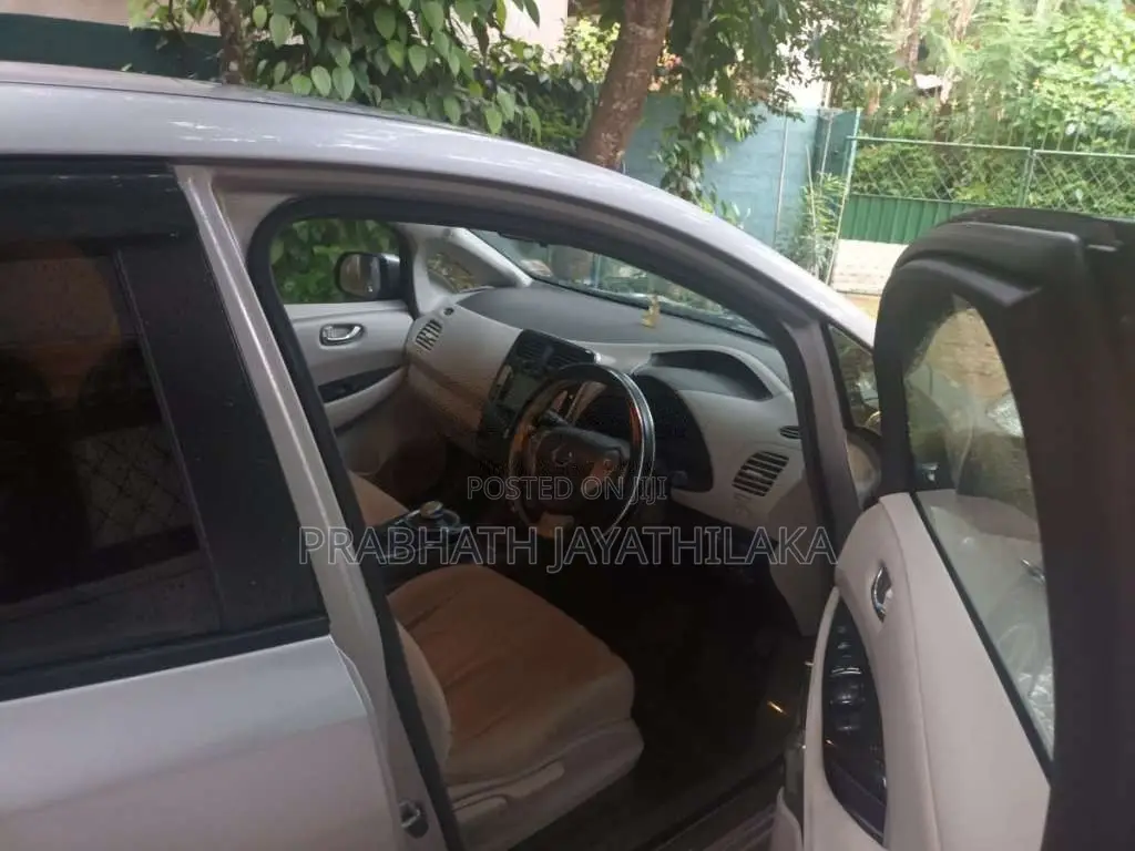 Nissan Leaf 2012 Car (Used)