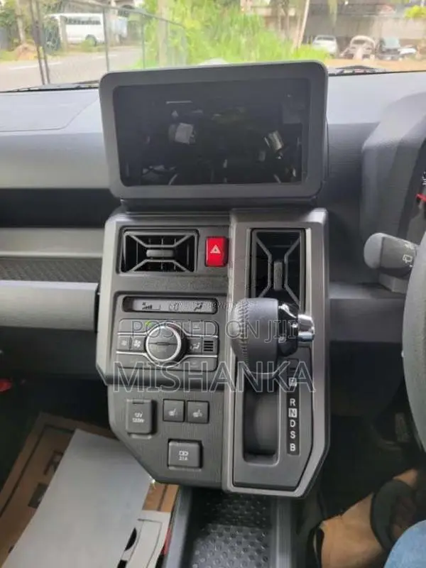 Daihatsu TAFT G Chrome Venture 2025 Car Unregistered (Recondition)