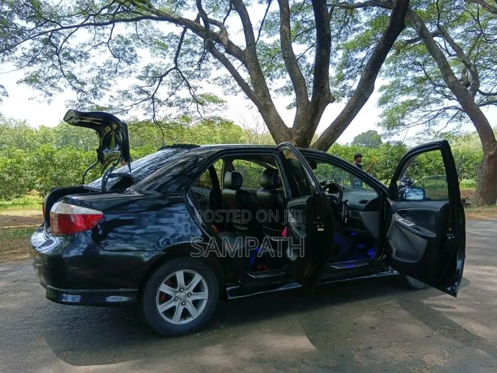 Toyota Vios 2010 Car (Used)