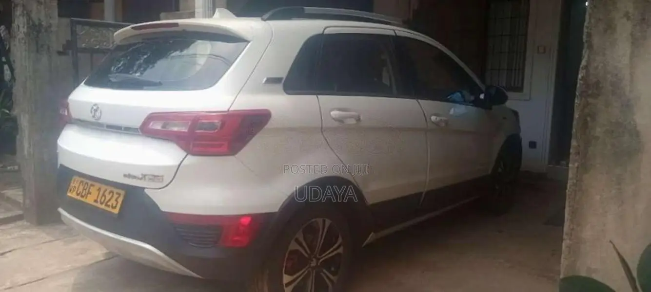 Micro X25 2019 Car (Used)