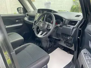 Toyota Roomy Custom G Turbo 2025 Car Unregistered (Recondition)
