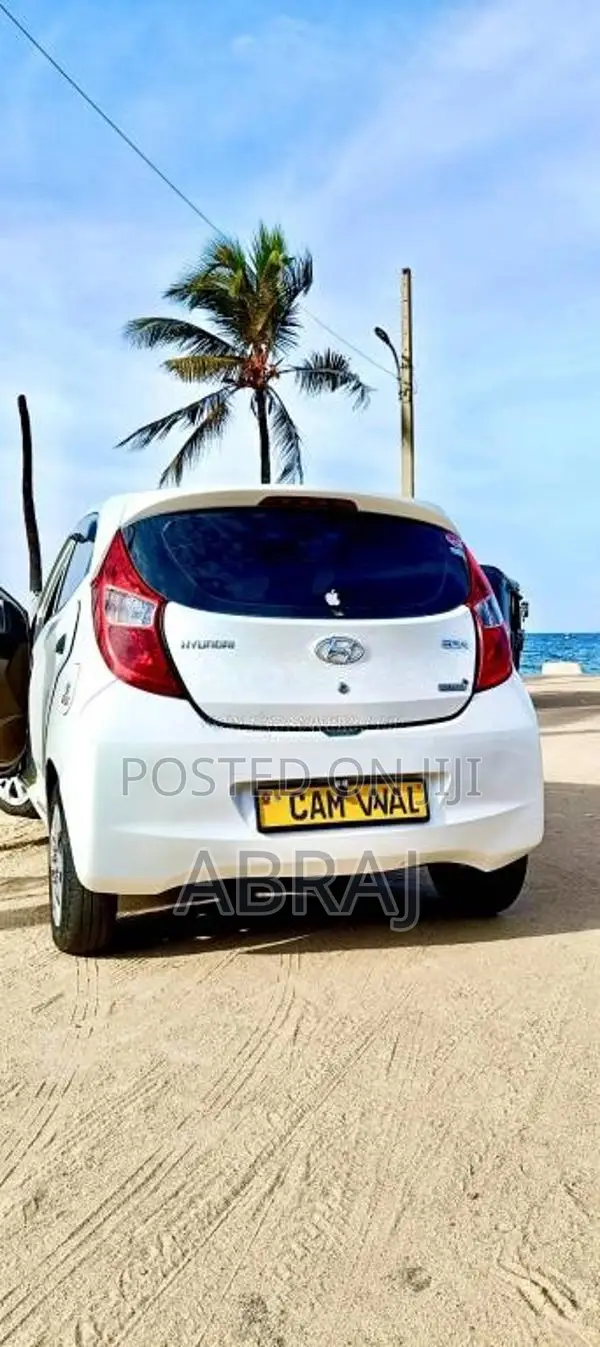 Hyundai Eon 2015 Car (Used)