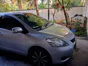 Toyota Belta 2010 Car (Used)