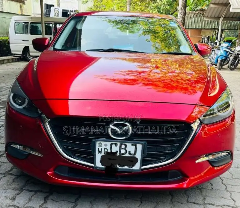 Mazda Axela 2018 Car (Used)