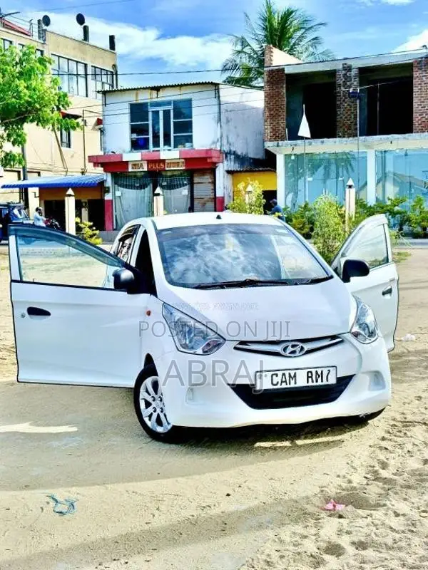 Hyundai Eon 2015 Car (Used)