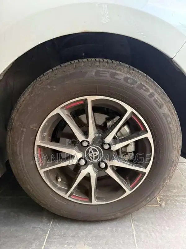 Toyota Yaris G LED 2025 Car (Used)