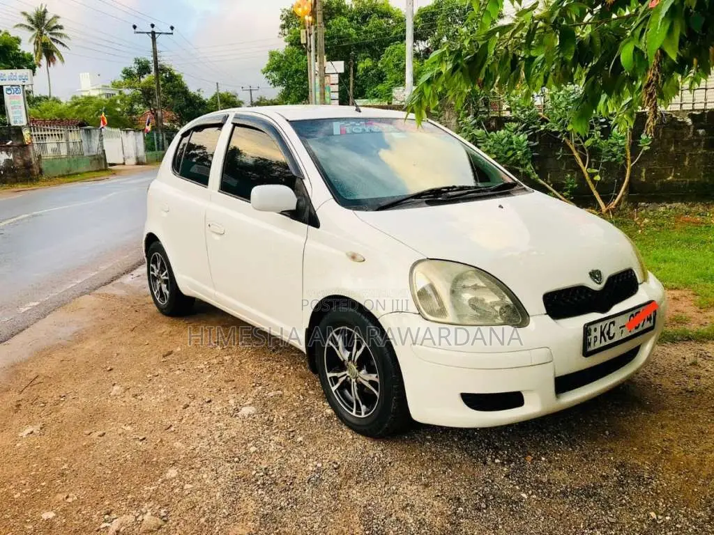 Toyota Vitz SCP10 2002 Car (Used)