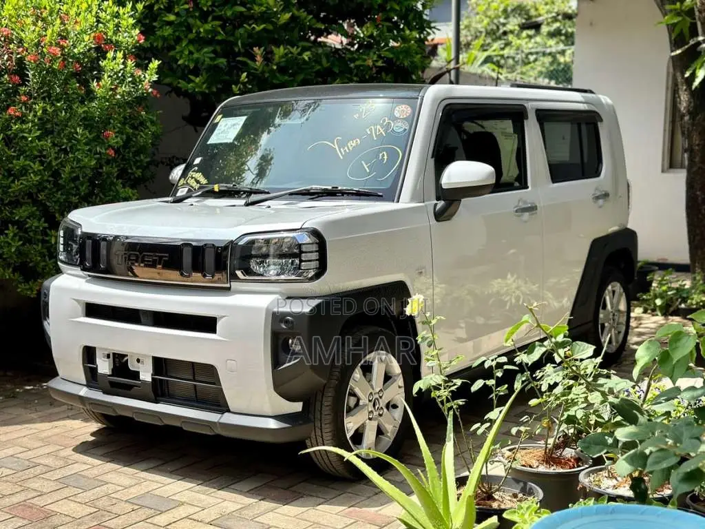 Daihatsu TAFT G Chrome 2023 Car Unregistered (Recondition)
