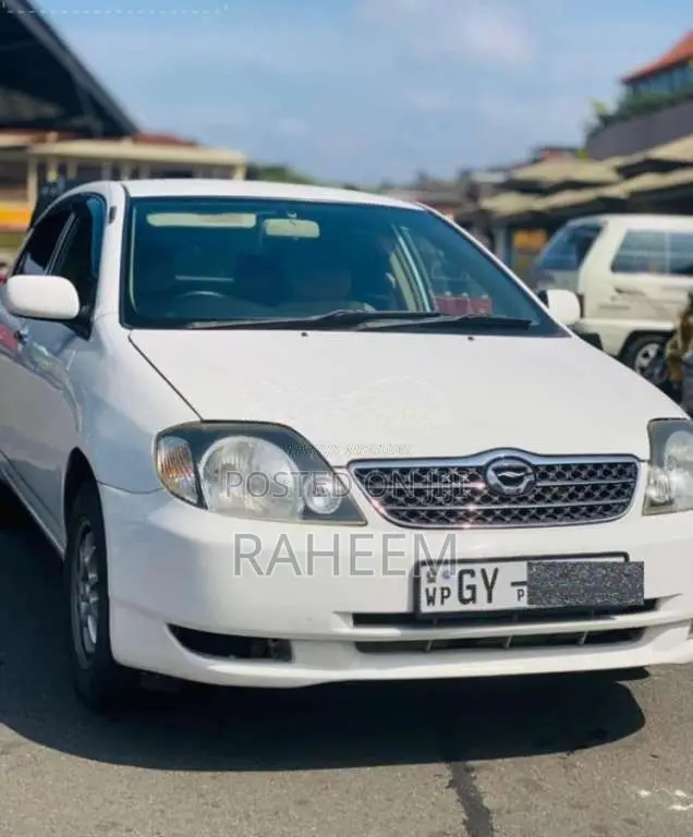 Toyota Corolla 121 2000 Car (Used)