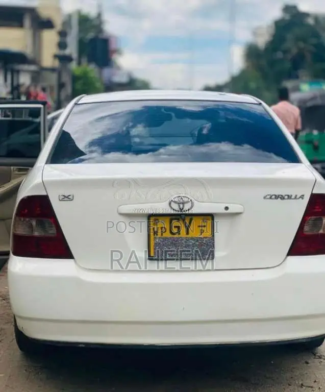 Toyota Corolla 121 2000 Car (Used)