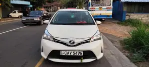 Toyota Vitz 2016 Car (Used)