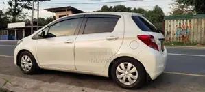 Toyota Vitz 2016 Car (Used)
