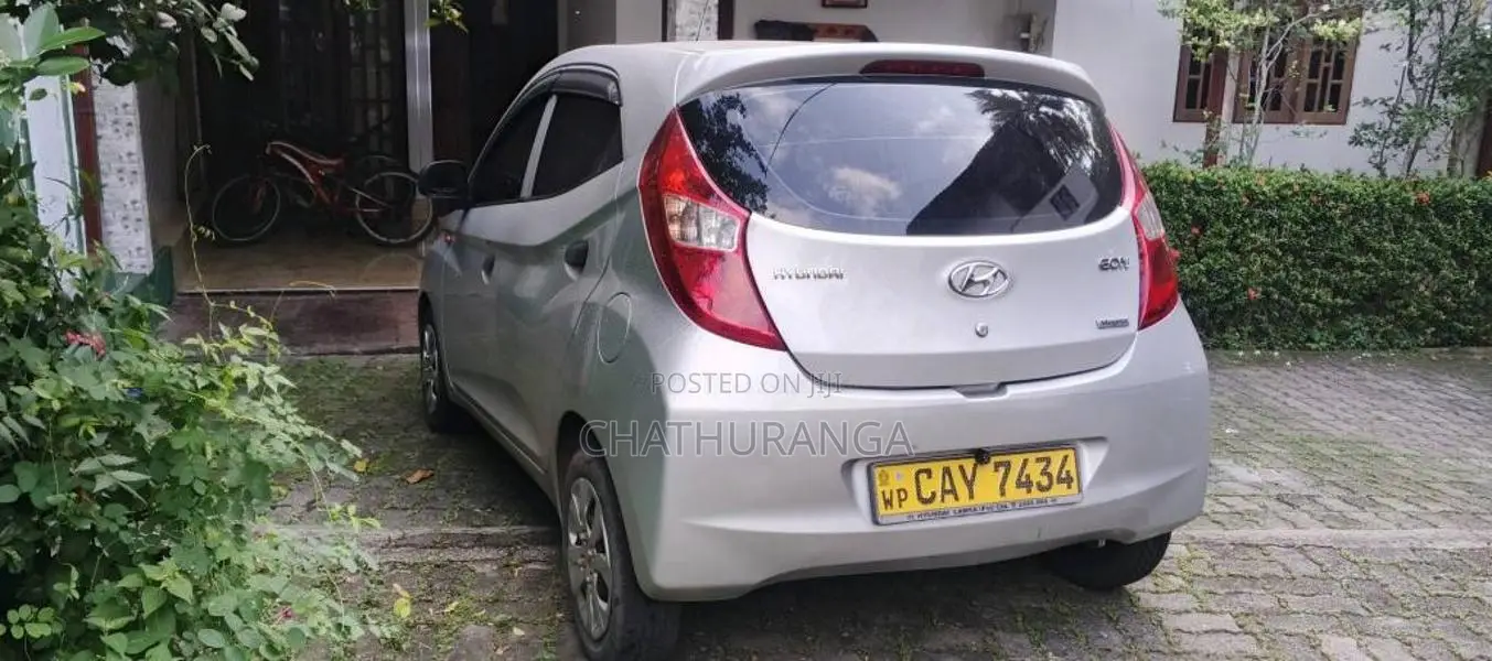 Hyundai Eon Magna 2017 Car (Used)