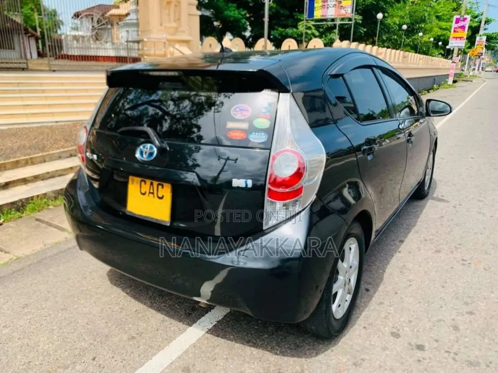 Toyota Aqua G Grade 2013 Car (Used)