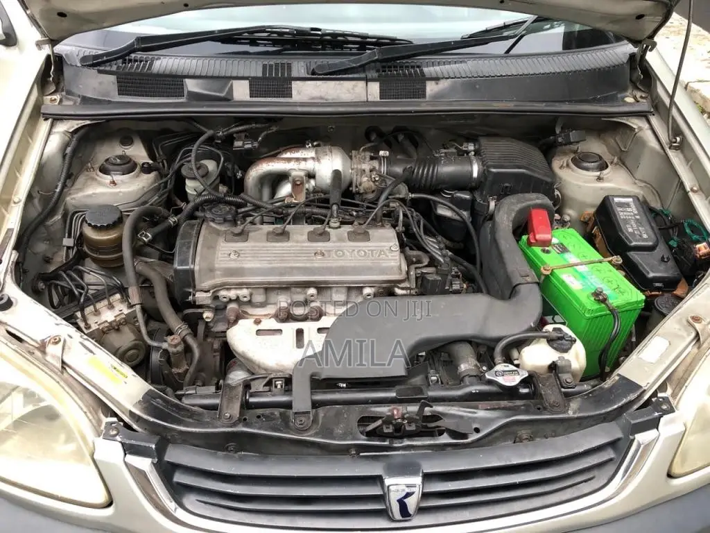 Toyota Corolla Raum 2001 Car (Used)
