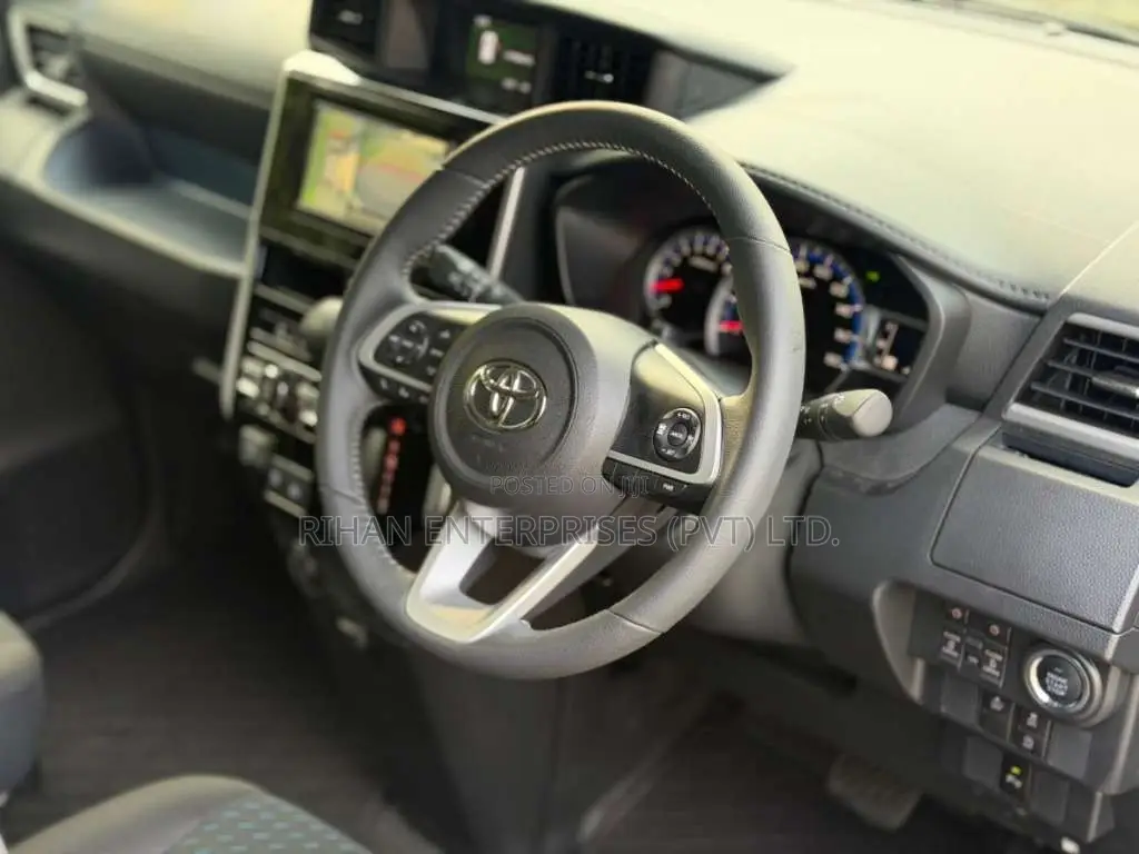 Toyota Roomy Custom G 2024 Car Unregistered (Recondition)