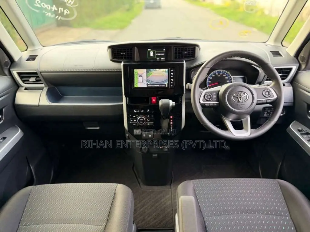 Toyota Roomy Custom G 2024 Car Unregistered (Recondition)