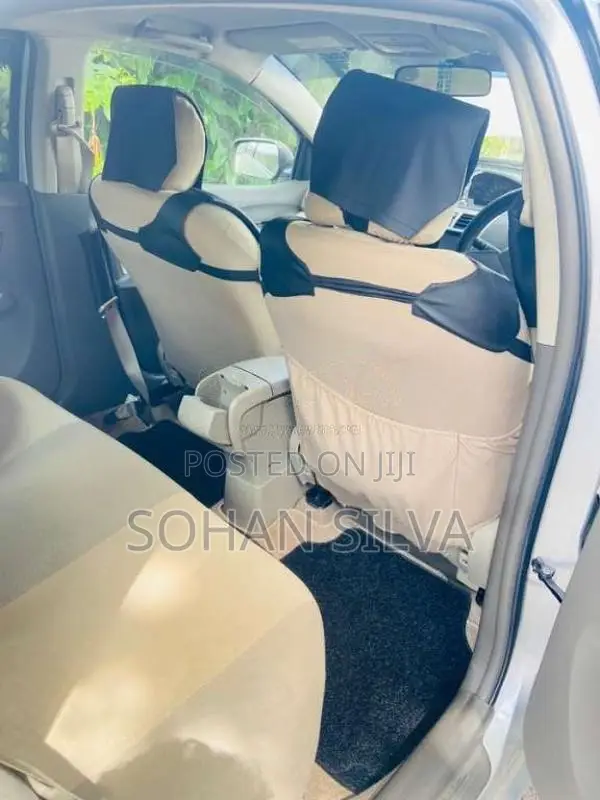 Toyota Belta 2009 Car (Used)