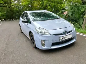 Toyota Prius 2010 Car (Used)