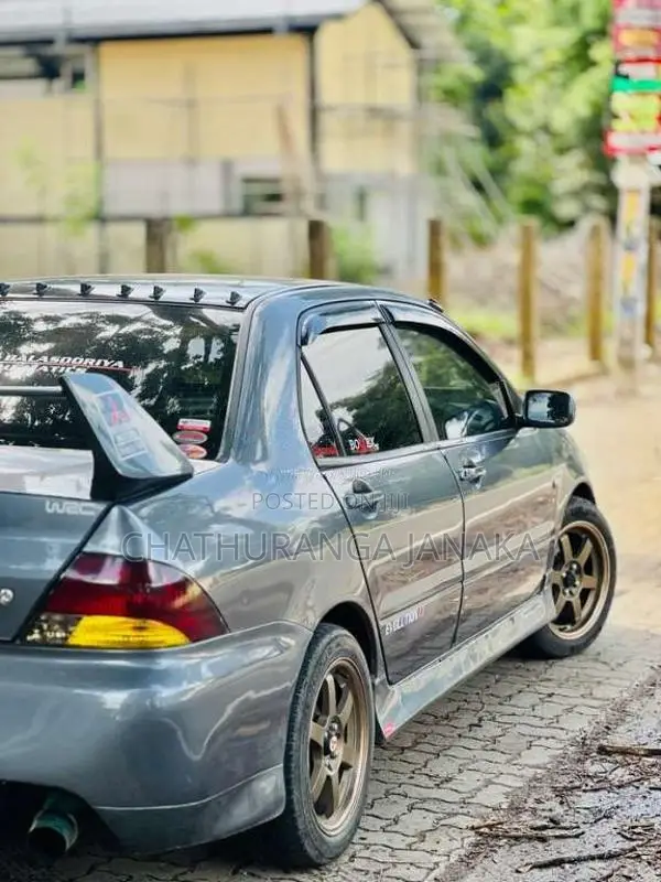 Mitsubishi Lancer Cs1 2002 Car (Used)