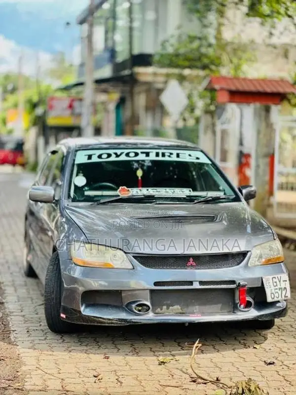 Mitsubishi Lancer Cs1 2002 Car (Used)