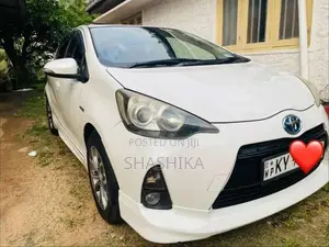 Toyota Aqua 2012 Car (Used)