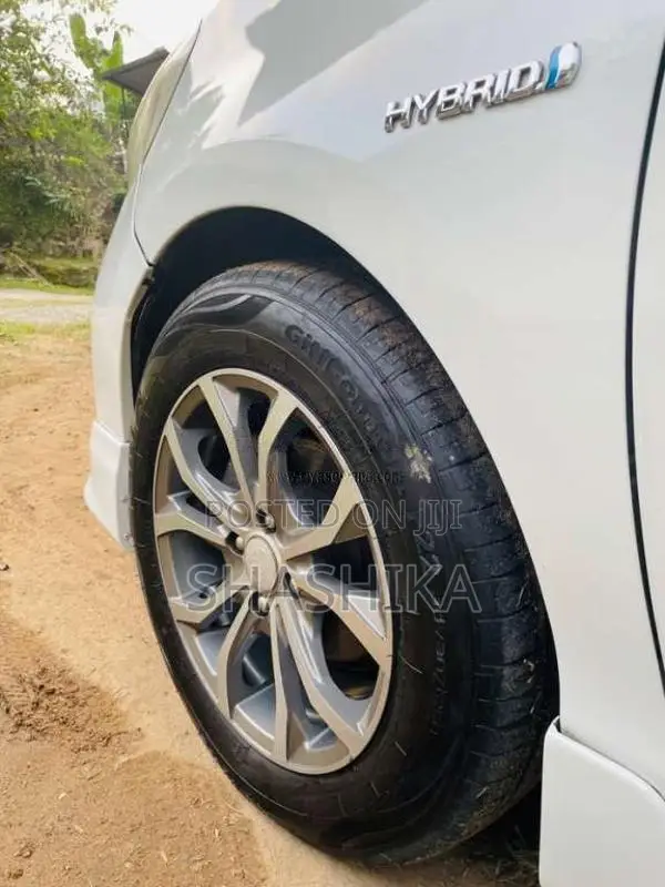Toyota Aqua 2012 Car (Used)