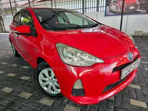 Toyota Aqua 2014 Car (Used)