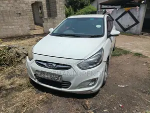 Hyundai Accent 2011 Car (Used)
