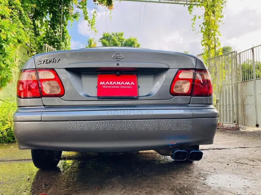 Nissan Bluebird 2004 Car (Used)