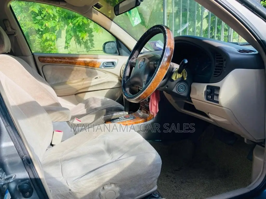 Nissan Bluebird 2004 Car (Used)