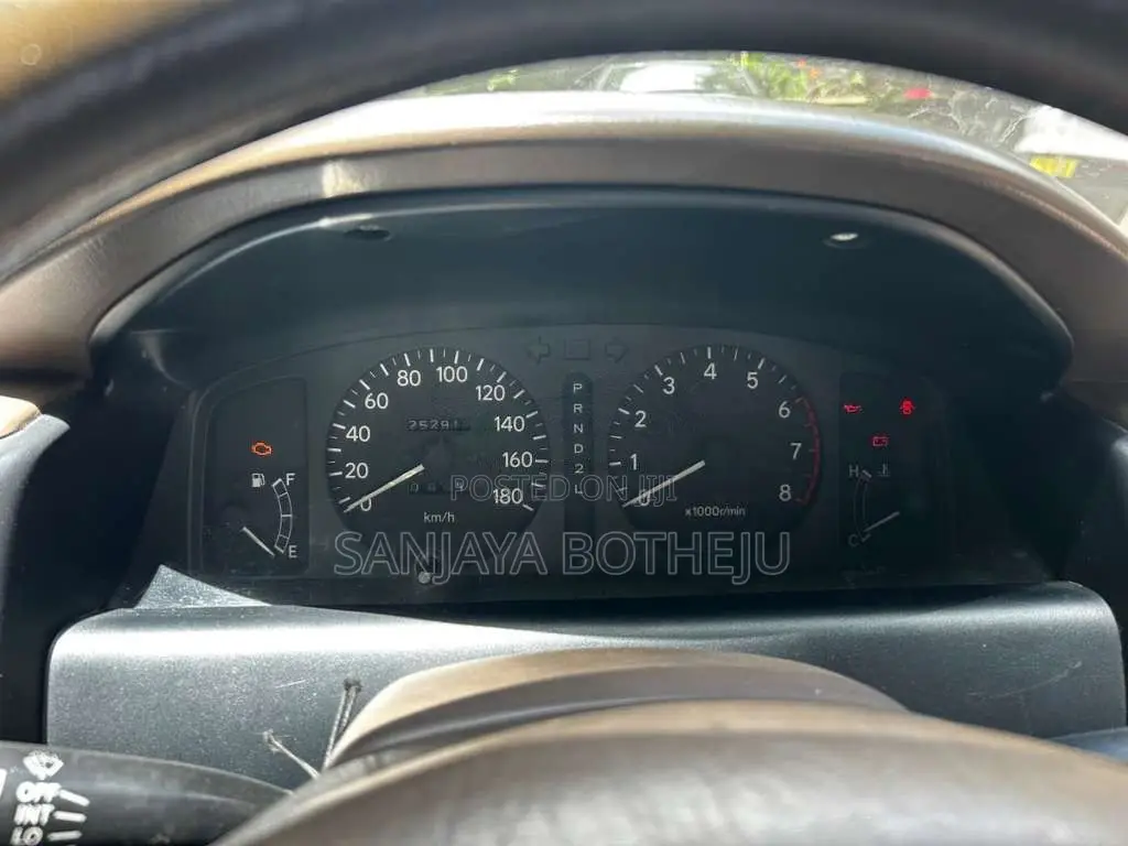 Toyota 110 1995 Car (Used)