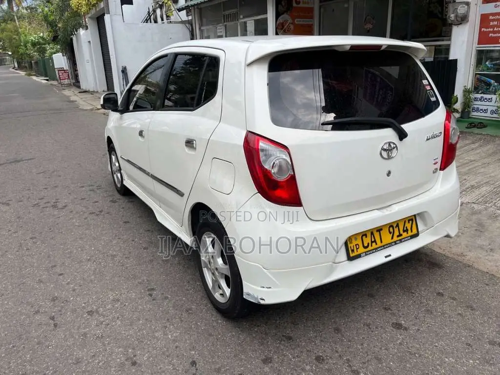 Toyota Wigo 2017 Car (Used)