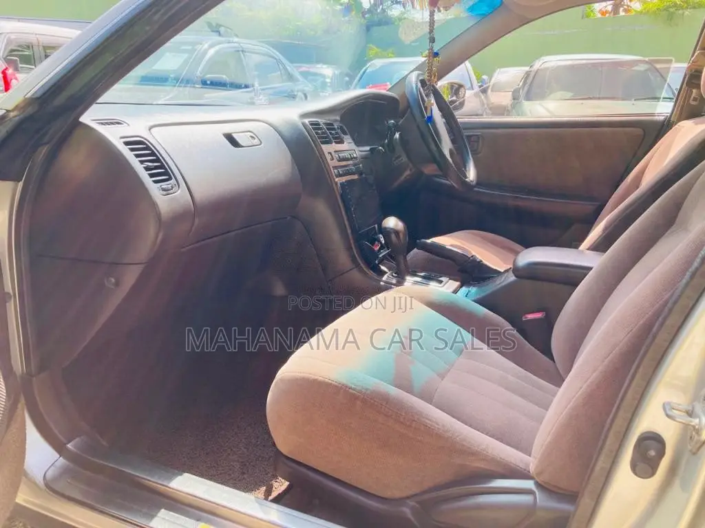 Toyota Mark 2 1994 Car (Used)