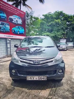 Toyota Avanza 2012 Car (Used)