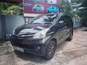 Toyota Avanza 2012 Car (Used)