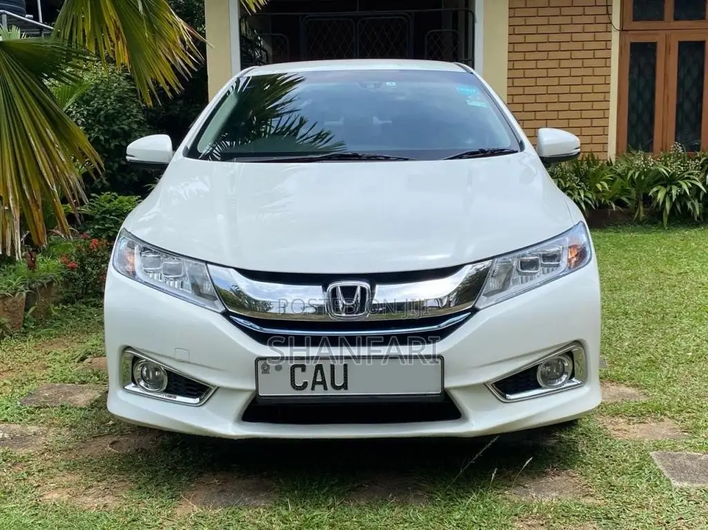 Honda Grace EX 2017 Car (Used)