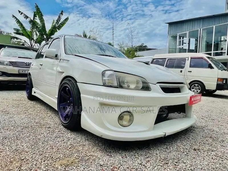 Toyota Starlet 2000 Car (Used)