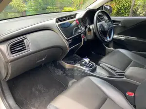 Honda Grace EX 2017 Car (Used)