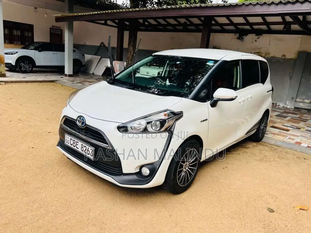 Toyota Sienta 2019 Car (Used)