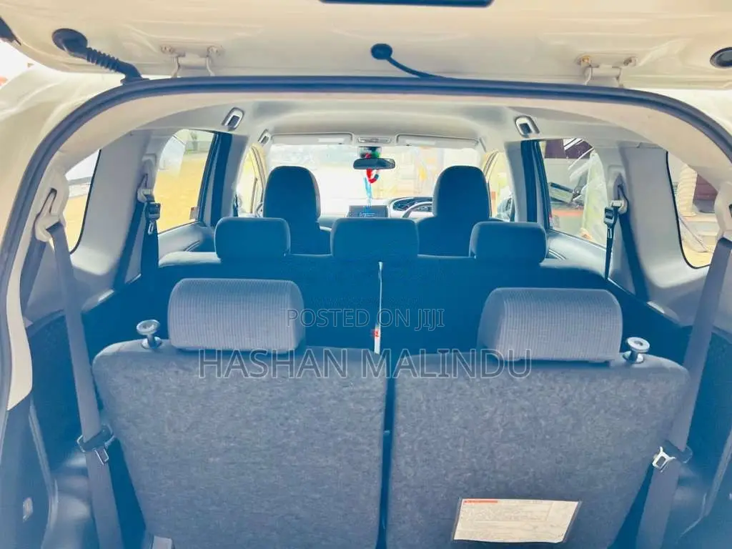 Toyota Sienta 2019 Car (Used)