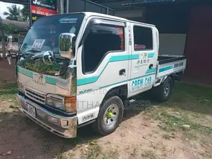 Isuzu CrewCab 1989 Crew Cab (Used)