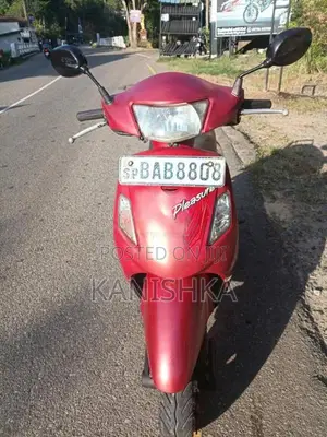 Hero Pleasure 2013 Motorbike Brand New